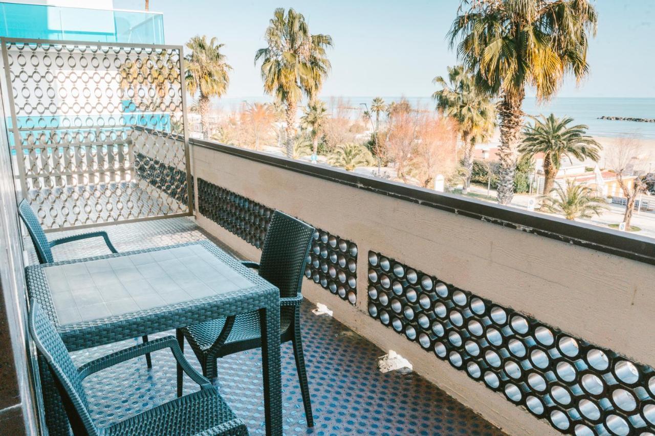 סן בנדטו דל טרנטו Hotel Continental מראה חיצוני תמונה