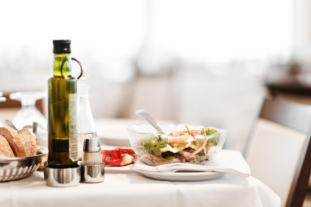 סן בנדטו דל טרנטו Hotel Continental מראה חיצוני תמונה